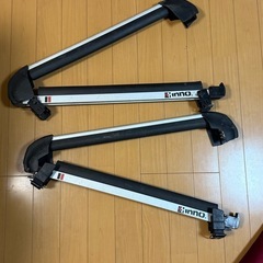 inno製　スキーキャリア IN940 スノボー板4枚格納可能！の画像