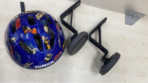 ★中古美品！DUALLY/ 子供用自転車/ 18インチ　キッズマウンテンバイク/ ヘルメット　補助輪付き