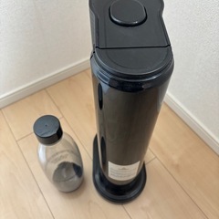 sodastream ガス炭酸水メーカー ブラック ボトル付き　ガスボトル無しの画像