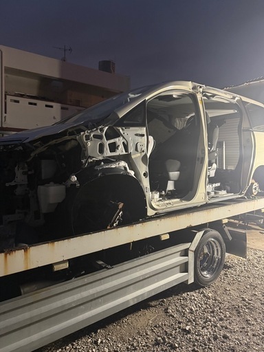 20アルファード　部品取り、
月曜日限定