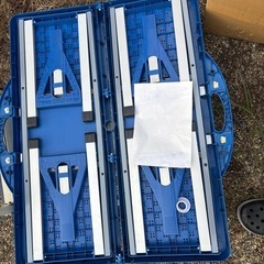 4人掛けてーぶテーブル現在取り引き中です。です。の画像