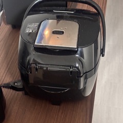 「受け渡し予定者様決まりました」 11/12まで！　2022年製　象印　炊飯器(3合炊き) NL-BV05 の画像