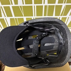 ヘルメット&自転車のロック鍵？の画像