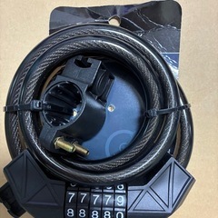 ヘルメット&自転車のロック鍵？の画像