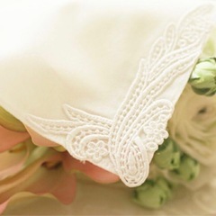 ブライダルハンカチ　ホワイト　パールの画像