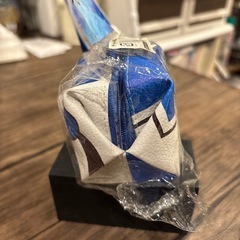 新品未開封　ドナルドダック キューブポーチの画像