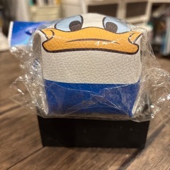 新品未開封　ドナルドダック キューブポーチの画像