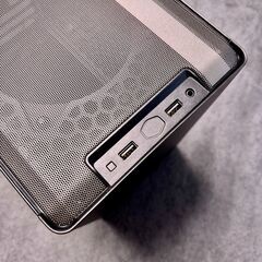 Cooler Master NR200 + SF1000L + Thermaltakeファンの画像