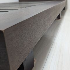 a.flat シングルベッド 脚付の画像