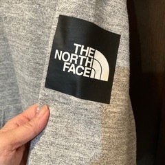 ノースフェイス裏起毛パーカーの画像