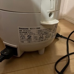 炊飯器の画像