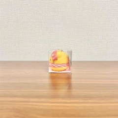 新品未使用 プライズ品 平成レトロ キティちゃん シュークリーム ストラップ の画像