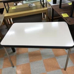 ＼家具＊家電のお店／【ｼﾞｬﾝｸﾞﾙｼﾞｬﾝｸﾞﾙ石川金沢店】 テーブル 白/黒 W(幅)120×D(奥行き)75×H(高さ)70cmの画像