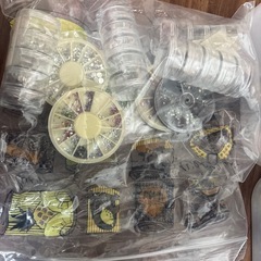 ラメ、ストーン、ホロの画像