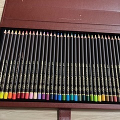 三菱　uni 色鉛筆36色　未使用
の画像