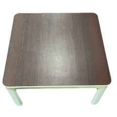 こたつ　ニトリ　天板リバーシブル　正方形の画像