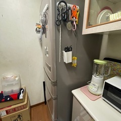 冷蔵庫の画像