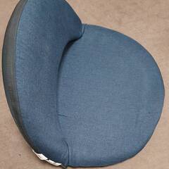 【2脚セット/美品】ニトリ スリム収納座椅子 Nサーフ 14段階リクライニング コンパクト (Set of 2 / Excellent Condition) Nitori Slim Folding Recliner Chair N-Surf, 14-Step Reclining, Compactの画像