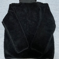 ユニクロ　防風ボアフリースジャケット　Mの画像