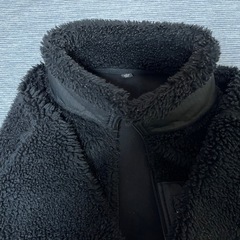 ユニクロ　防風ボアフリースジャケット　Mの画像