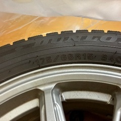 冬タイヤの画像