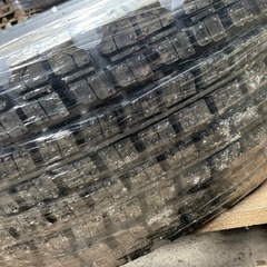 未使用スタッドレスタイヤ　 ヨコハマ　16インチの画像