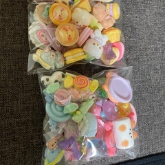 デコパーツ  1P30個　ハンドメイド材料の画像