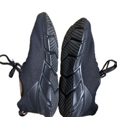 XTEPメンズ ブラック スニーカー27.527.5の画像