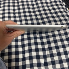 iPad mini 4 Wi-Fiモデル 32GB シルバの画像