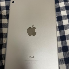 iPad mini 4 Wi-Fiモデル 32GB シルバの画像