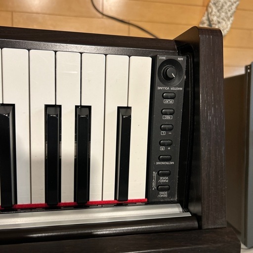 YAMAHA
電子ピアノ
