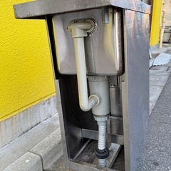 【引取り限定 東京都中野区】 1槽シンク 幅30cm ステンレス流し台 蛇口水栓付き 厨房用品（幅300＊奥600＊高850)の画像