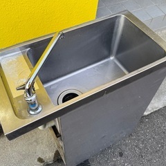 【引取り限定 東京都中野区】 1槽シンク 幅30cm ステンレス流し台 蛇口水栓付き 厨房用品（幅300＊奥600＊高850)の画像