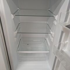 コムフィー 2ドア冷蔵庫 2023年製の画像