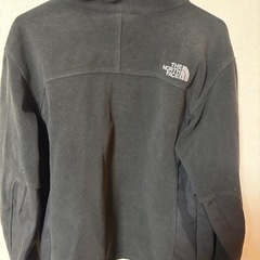 ノースフェイス　フリースジャケットの画像