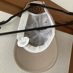 新品タグ付き　キャップ　長さ調整可能の画像