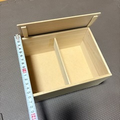 木箱の画像