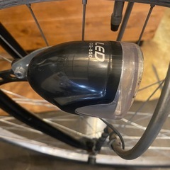 【11月3日まで延長！防犯登録無料SALE】LEDオートライト　27インチ　シングルギア　ブラックの画像