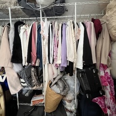 [引き取り希望] 600kg耐荷重 おしゃれ　ハンガーラックの画像