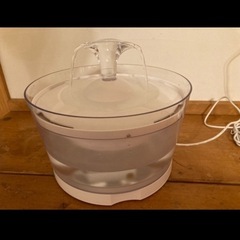 ジェックス ピュアクリスタル 猫 吸水器 の画像