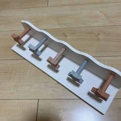 スリコ　ハンガー　ラック　帽子掛けの画像