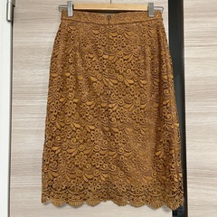 UNIQLO ユニクロ レースタイトスカート M ブラウンの画像