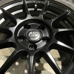 人気OZブランド黒ホイール美品MSW16インチ5穴4本セットの画像