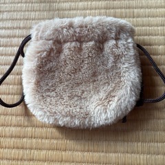 チップとデール ファー巾着
の画像