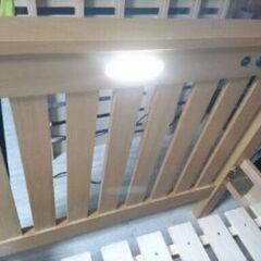 札幌市近郊の方限定！送料無料！シングルすのこベッド コンセント、照明付きの画像