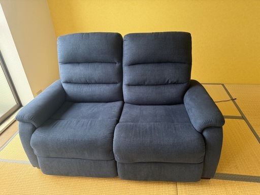 2人がけ電動リクライニングソファ