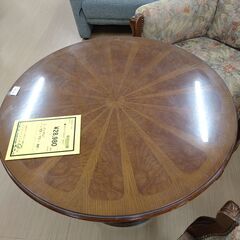 リユースのサカイ浦和店 【F235】⚫️イタリアンテーブル＆チェア 3点セットの画像