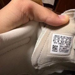 adidas Tubular Invader Strapの画像