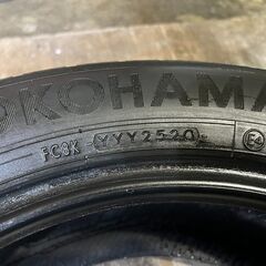 売り切り 205 55 R16 ヨコハマ ice GUARD IG60 スタッドレス 中古 6部山 冬タイヤ 2020年製造の画像