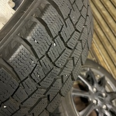 スタッドレスタイヤ　軽自動車の画像
